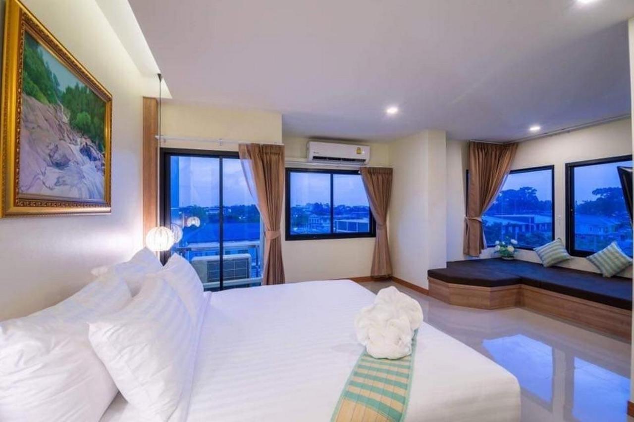Pura Nakhon Hotel Nakhon Si Thammarat Buitenkant foto