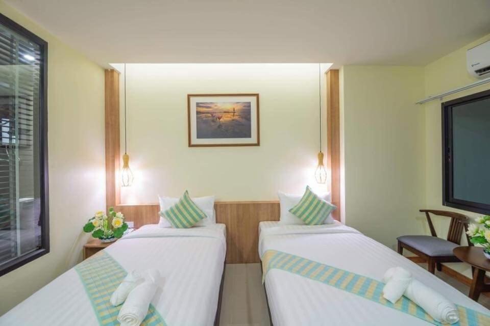 Pura Nakhon Hotel Nakhon Si Thammarat Buitenkant foto