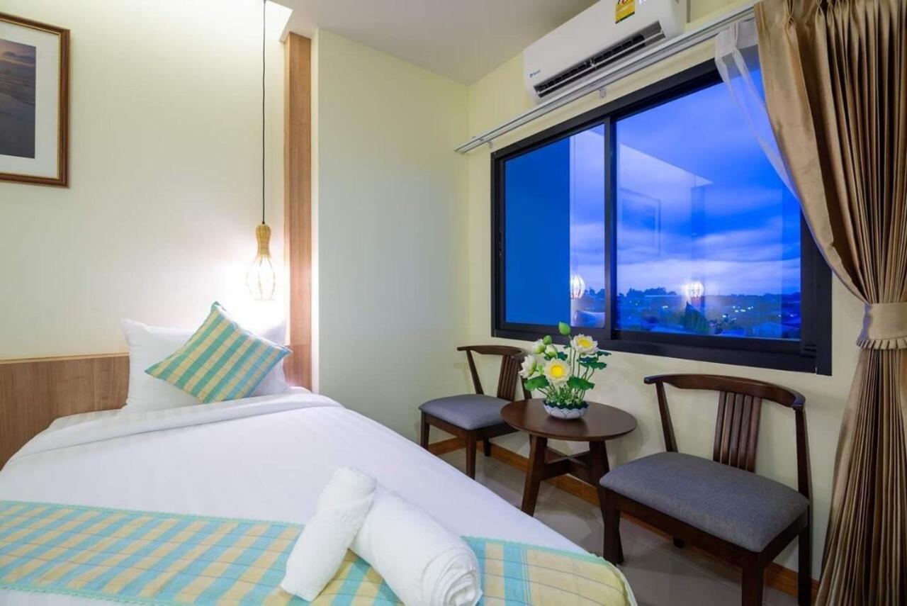 Pura Nakhon Hotel Nakhon Si Thammarat Buitenkant foto