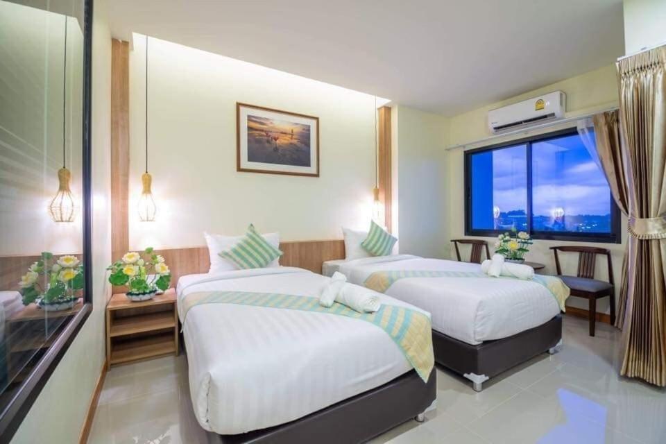 Pura Nakhon Hotel Nakhon Si Thammarat Buitenkant foto